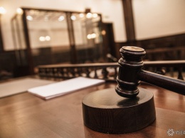 Десятки антипрививочников с пермского предприятия подали в суд на начальство за отстранение от работы
