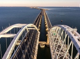 Откроет движение по Крымскому мосту, пообщается с рабочими: в администрации президента рассказали о планах Путина на 23 декабря