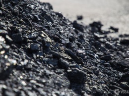 Живущая возле кузбасской шахты женщина лишилась угля на зиму из-за соседа