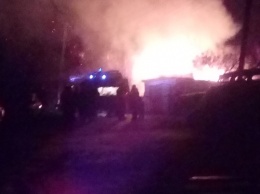 Пожар в Заволжске: сгорел заброшенный дом