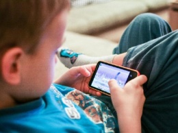 Дети легко обходят родительский контроль в смартфонах Apple