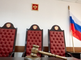 Адвокат обвиняемого во взятке замглавы свердловского СК отправлен под домашний арест