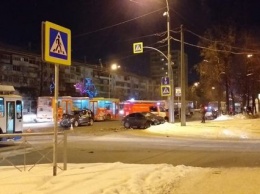 Автомобили столкнулись на проспекте Ленина в Кемерове