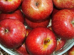 Яблоки с пятнами ученые признали опасными для жизни