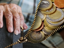 В Иванове 90-летнюю пенсионерку обокрали почти на миллион рублей