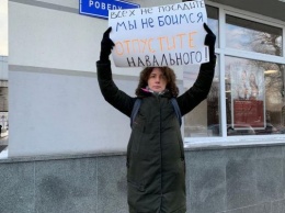 Активистку штаба Навального в Калининграде задержали сразу после выхода из спецприемника