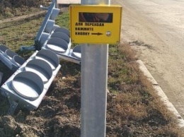 На выезде из Симферополя устанавливают новые светофоры, - ФОТО