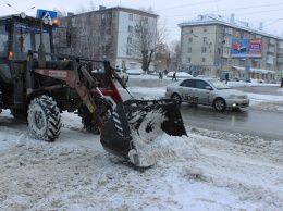 На двух улицах Барнаула ограничат стоянку, чтобы свободно чистить снег