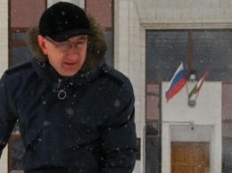 Владислав Шапша вышел на уборку снега