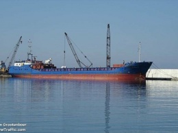 В Керченском проливе эвакуируют экипаж судна, один из матросов скончался