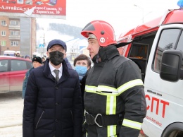Глава Республики Алтай поручил проверить все ТЦ и школы региона после двух масштабных пожаров