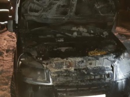 В Калужской области при пожаре автомобиля пострадал человек