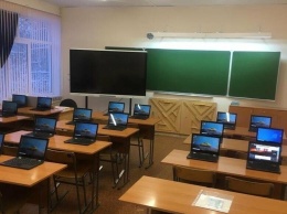 В Крымских школах введут электронные дневники и автоматический подсчет оценок