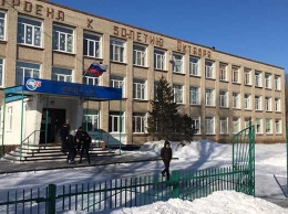 Рубцовские школы становятся светлее и теплее