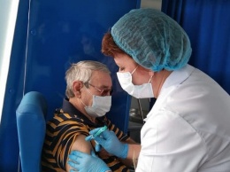 Вакцинация от коронавируса пришла в маленькие села Алтайского края