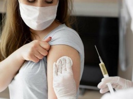 Как проходит вакцинация в Нижневартовске рассказали в городской поликлинике