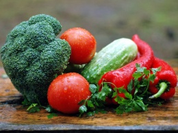 Более 1,3 тонн овощей изъяты со складов после отравления школьников в Красноярске