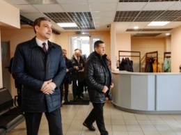 Юрий Трутнев и Василий Орлов посетили новый спорткомплекс в Свободном