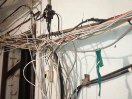 В Старом Осколе двое мужчин украли 850 метров кабеля