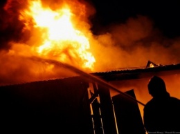В Калининграде эвакуировали 30 человек из-за пожара в доме на ул. Строительной
