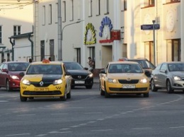 В России таксисты стали чаще попадать в аварии