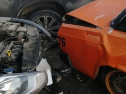 В ДТП с четырьмя авто в Барнауле пострадали две женщины