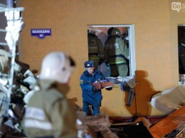 В Яковлево из-под обломков разрушенного дома достали гражданское оружие