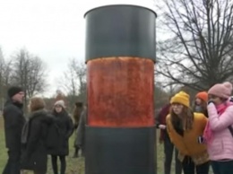 В Германии из праха жертв Холокоста построили памятник