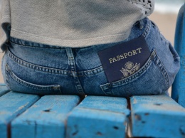 Власти Украины запретят гражданам выезжать в Россию по внутренним паспортам