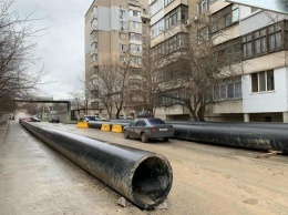 В симферопольском микрорайоне Украинка продолжается реконструкция водовода, - ФОТО