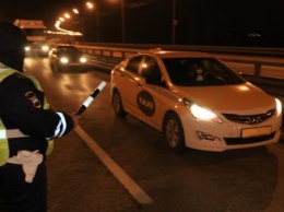 В Калуге задержали пьяных таксистов