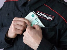 В Симферополе на взятке в 7,5 млн рублей попался высокопоставленный сотрудник МВД