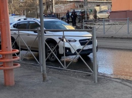 Правоохранители перекрыли движение рядом с районным судом в Кемерове из-за подозрительного предмета