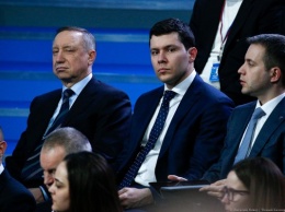 Алиханов не стал отвечать, станет ли он «паровозом» «Единой России» на выборах