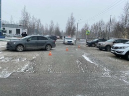 Автоледи из Нижневартовска лишилась прав, за то, что наехала на пешехода и скрылась с места ДТП
