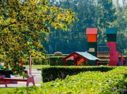 Зеленая зона с детской площадкой появится возле администрации Новокузнецка