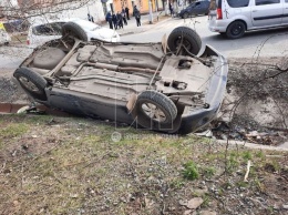Три человека пострадали в ДТП с перевертышем в Кемерове