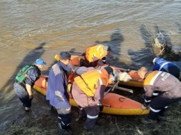 Следком разбирается в обстоятельствах гибели туристки из Новосибирска во время сплава по алтайской реке