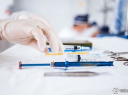 Медики отказались ставить вакцину от энцефалита укушенной клещом девушке из Кузбасса