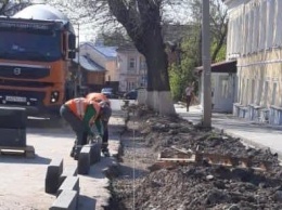 В Калуге ремонт улицы Декабристов завершат к концу мая