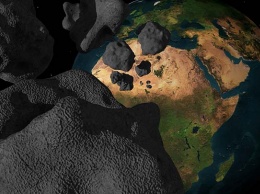 К Земле приближается астероид больше пирамиды Хеопса