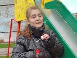 Калининградцев вновь просят помочь «уникальной девочке» Вике Петровой