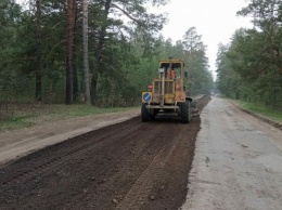 С опережением графика ведут ремонт трассы в Алтайском крае