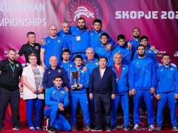 Спортсмен из Югры стал серебренным призером Первенства Европы по вольной борьбе