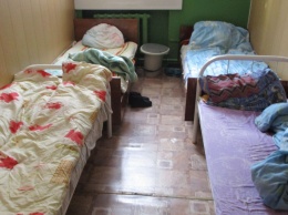 Стали известны шокирующие подробности уголовного дела о голодавших стариках в опасном рубцовском приюте