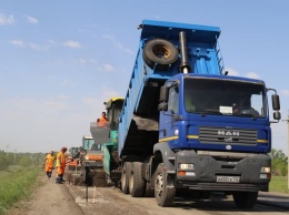 В Алтайском крае ремонтируют дорогу, ставшую федеральной