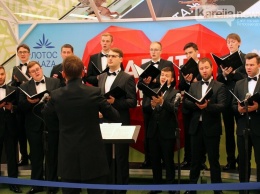 В торгово-развлекательном центре «Лотос PLaza» выступил Мужской камерный хор
