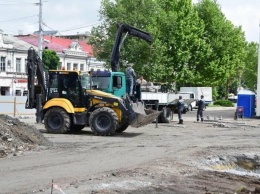 Как проходит капитальный ремонт площади Ленина в Симферополе