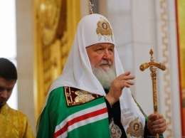 Патриарх призвал принимать законы с учетом «духовного первородства» России