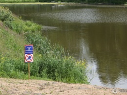 "Не вынырнул": новокузнечанин исчез в воде во время пьянки у озера